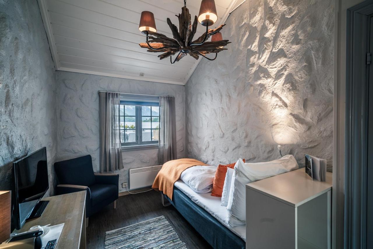 Sagafjord Hotel - By Classic Norway Hotels Saebo  Экстерьер фото