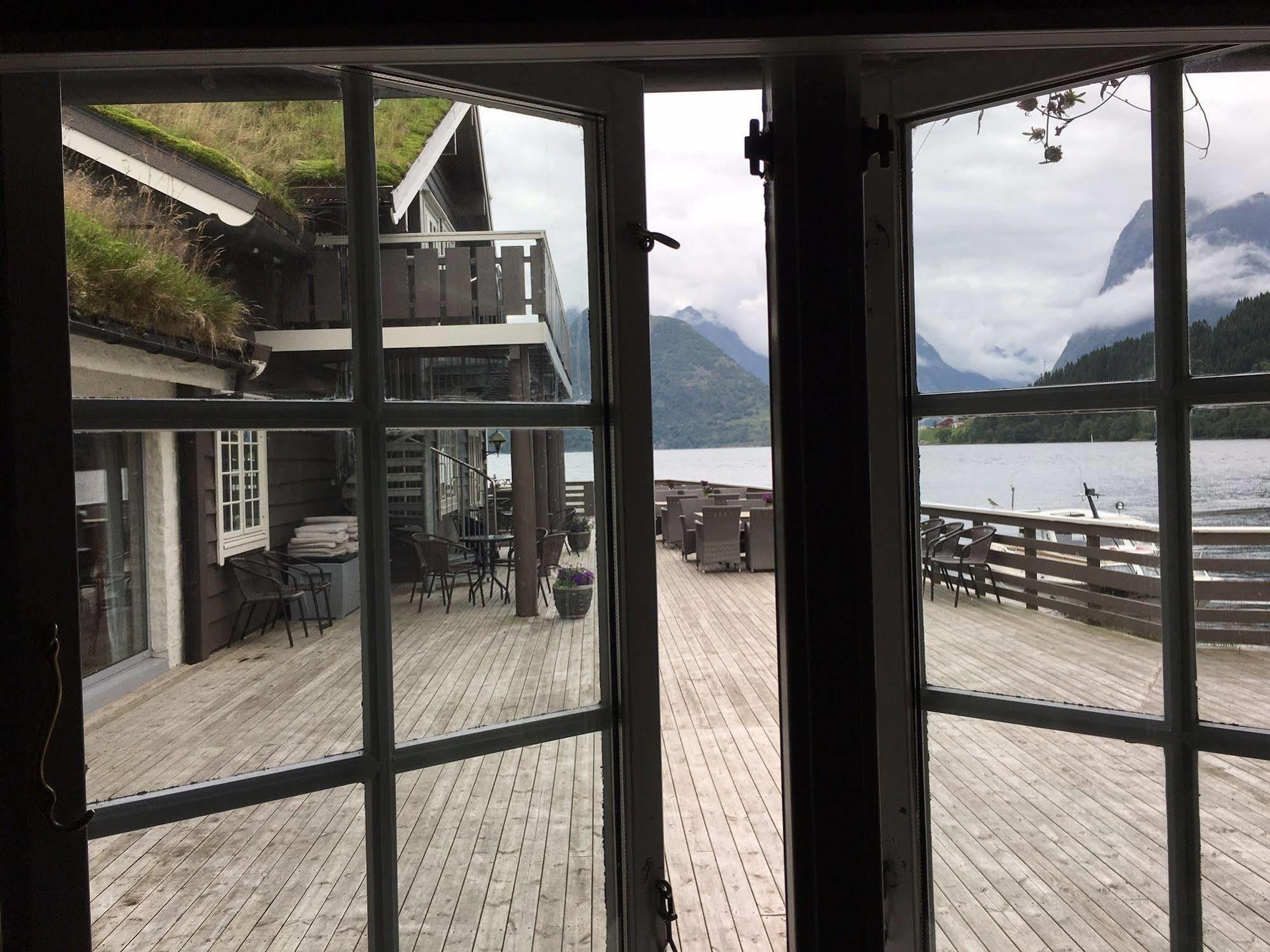 Sagafjord Hotel - By Classic Norway Hotels Saebo  Экстерьер фото